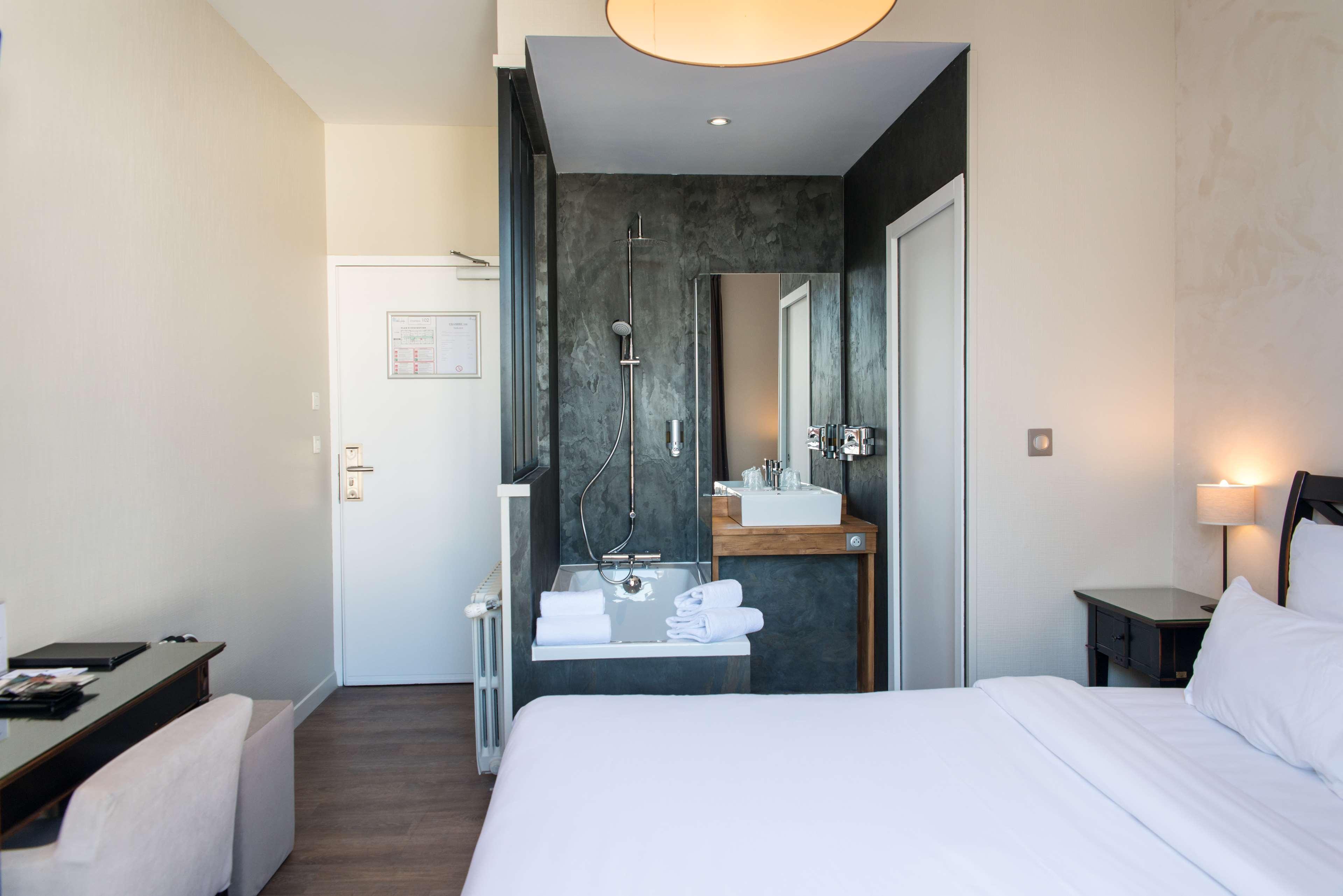 Best Western Hotel De La Plage Saint Marc sur Mer Buitenkant foto