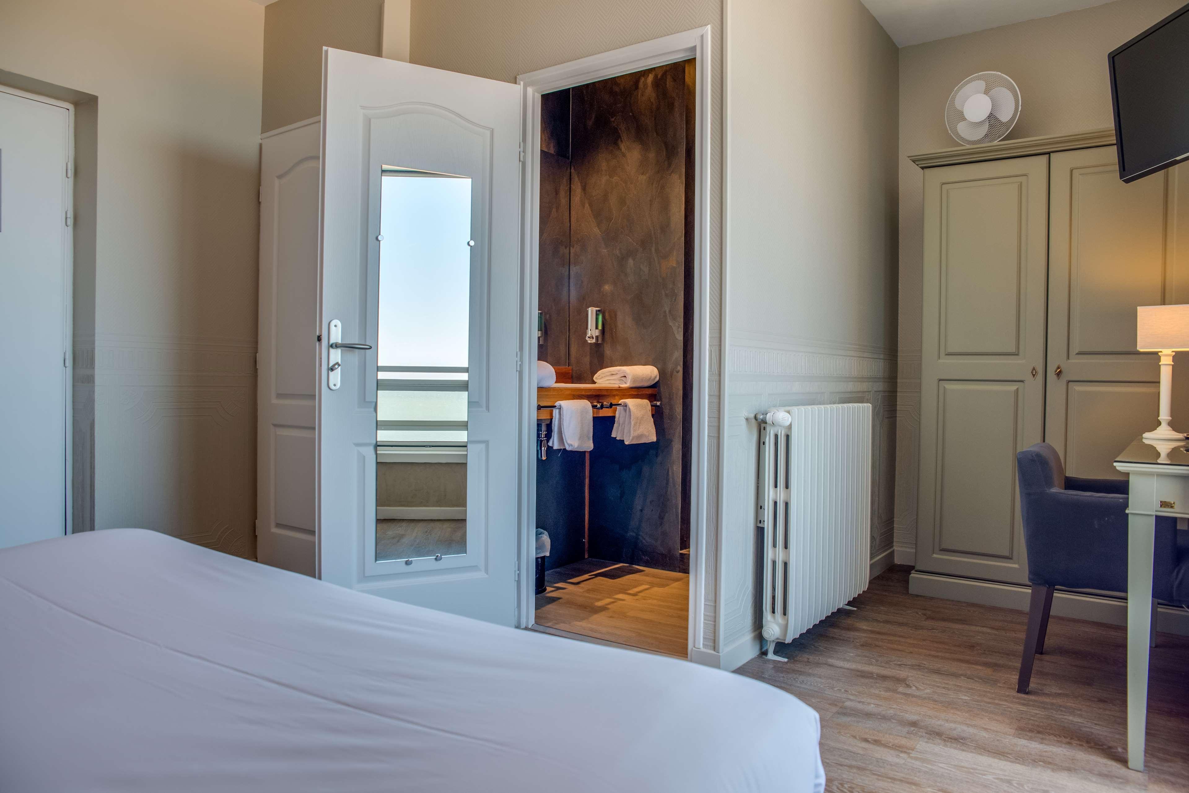 Best Western Hotel De La Plage Saint Marc sur Mer Buitenkant foto